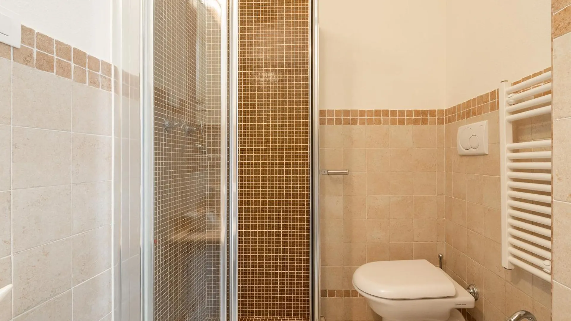 Jasmine Panoramic Hideaway Apartment Riva dei Pini